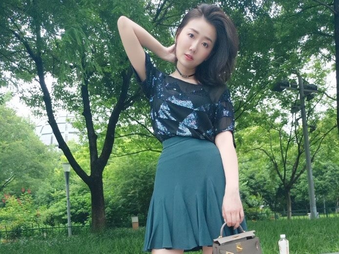 Ella的第三张照片--烟台相亲服务中心