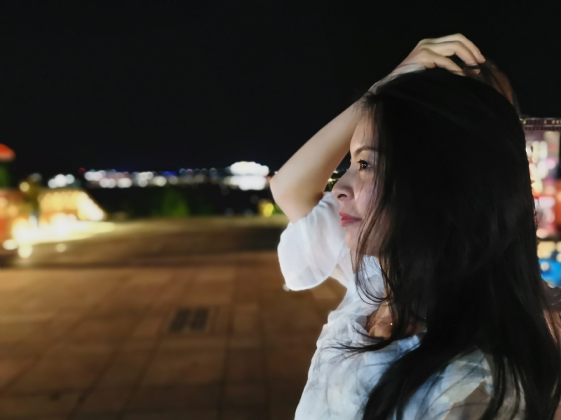 yiyi的第一张照片--烟台相亲服务中心