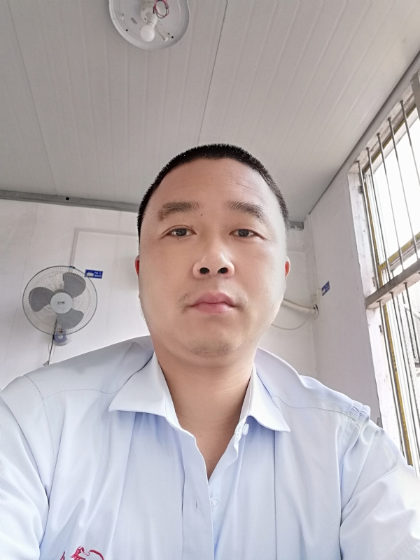 平安的第一张照片--烟台相亲服务中心