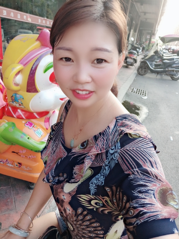 云儿的第一张照片--烟台相亲服务中心