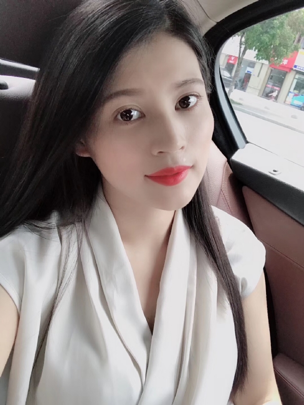 玲子的第一张照片--烟台相亲服务中心