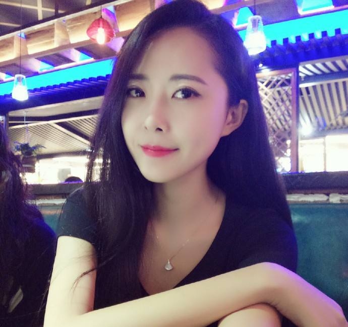 庆庆的第一张照片--烟台相亲服务中心