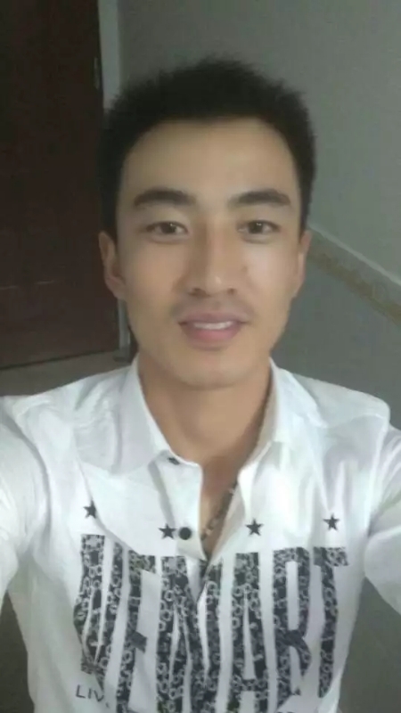 等待你的出现的第一张照片--烟台相亲服务中心