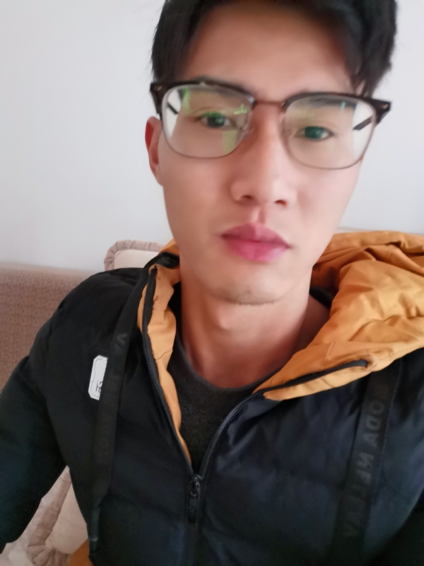 信念坚定始终如一的第一张照片--烟台相亲服务中心