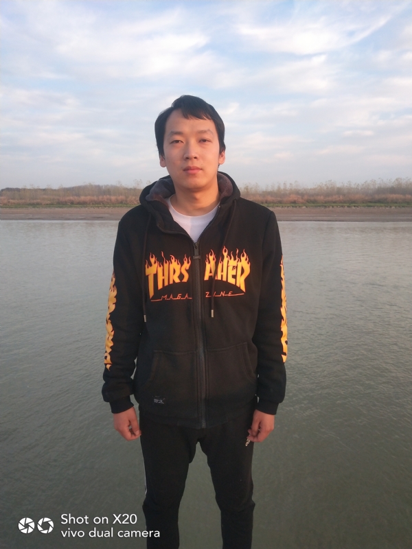 一往情深的第一张照片--烟台相亲服务中心