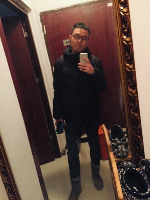 Ashould的第一张照片--烟台相亲服务中心