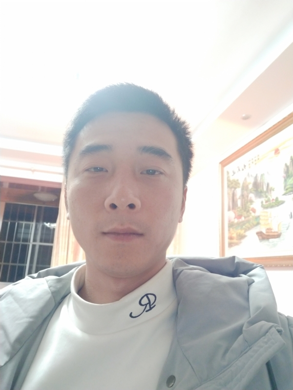 走进来的第二张照片--烟台相亲服务中心