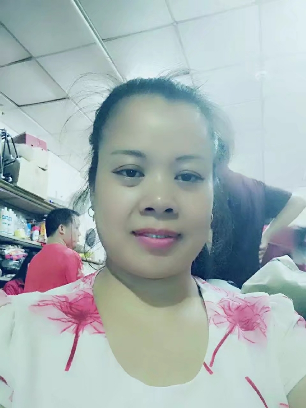 把自己当宝贝的第一张照片--烟台相亲服务中心