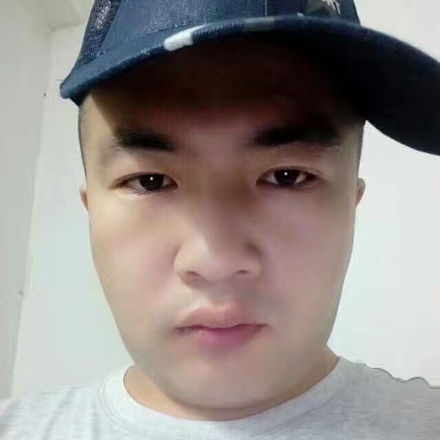 你的高冷范只属于我的第一张照片--烟台相亲服务中心