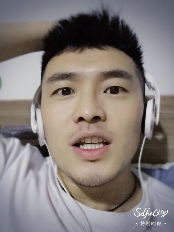 开心最好的第一张照片--烟台相亲服务中心