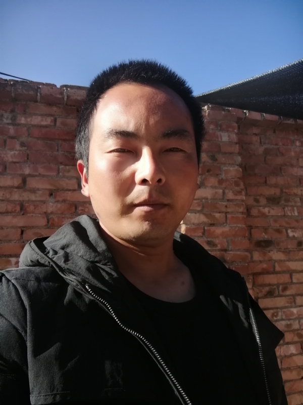 流年寂寞了谁的容颜的第一张照片--烟台相亲服务中心