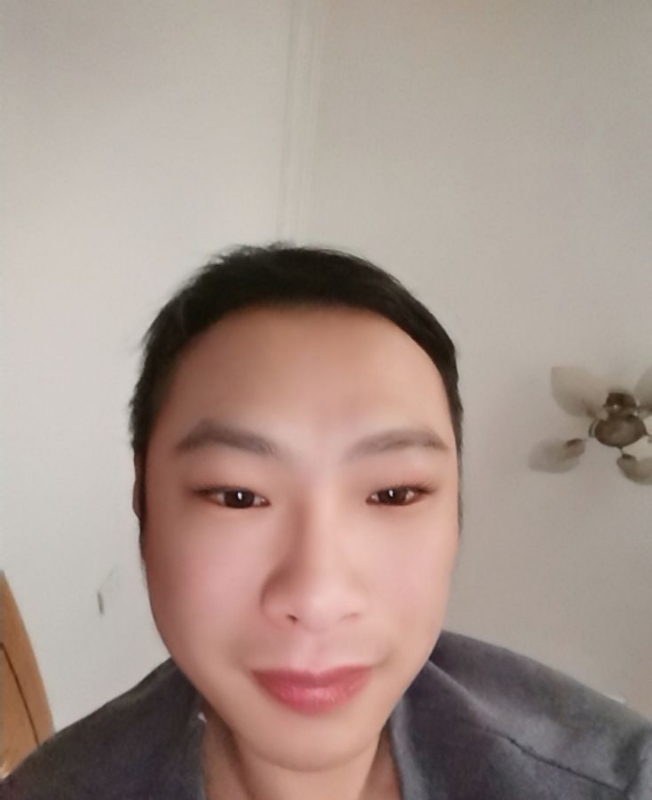 陈峰的第一张照片--烟台相亲服务中心