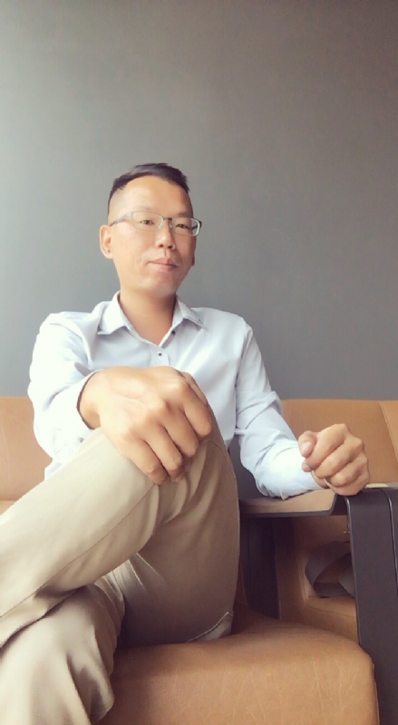 LI的第一张照片--烟台相亲服务中心