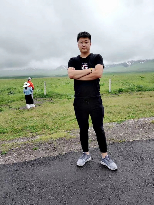 时间厮守的第一张照片--烟台相亲服务中心