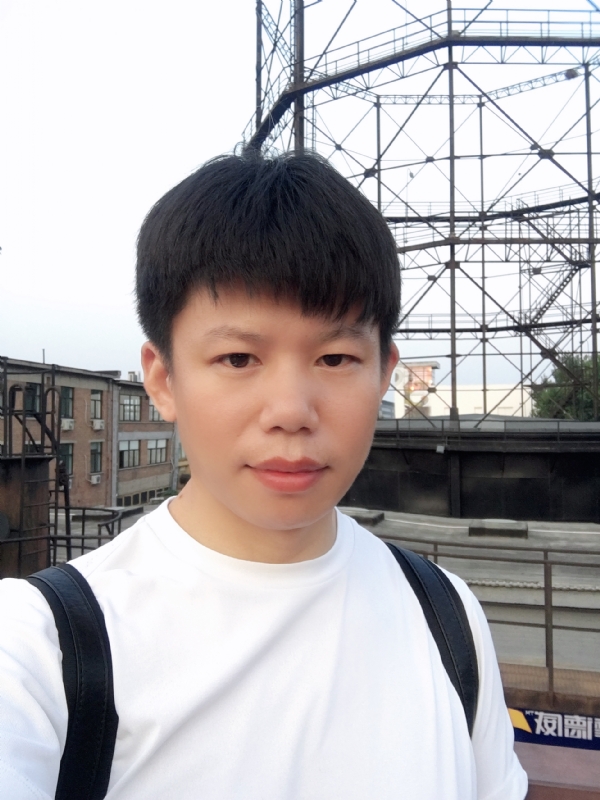 董晓群的第一张照片--烟台相亲服务中心