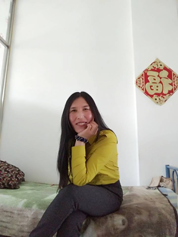 飘萍的第一张照片--烟台相亲服务中心