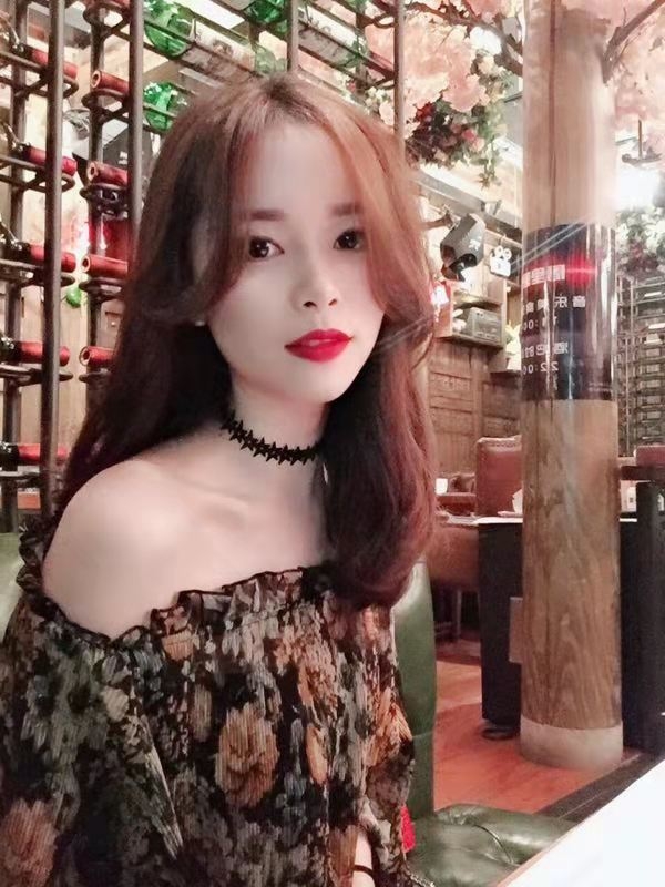 晓洁的第一张照片--烟台相亲服务中心