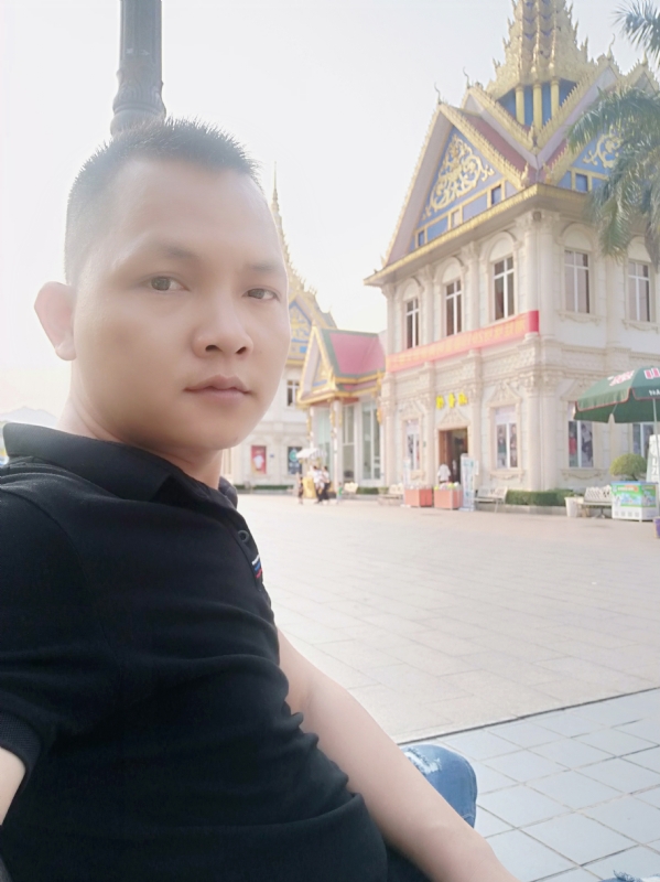 漂泊者的第一张照片--烟台相亲服务中心