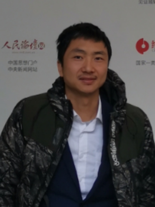 明的第一张照片--烟台相亲服务中心