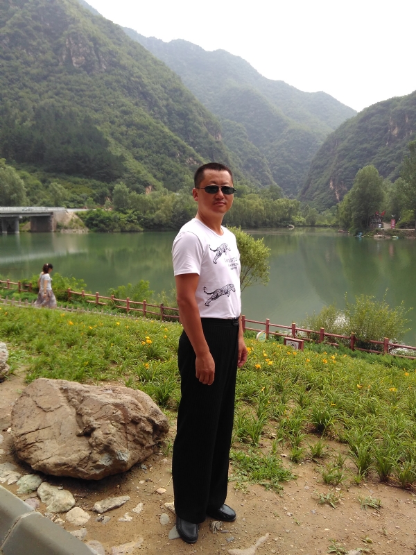 yuren2433的第三张照片--烟台相亲服务中心