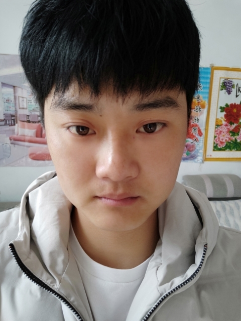 偏丶执的第二张照片--烟台相亲服务中心