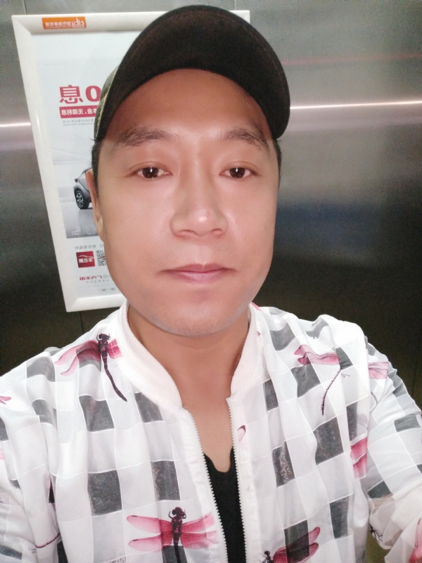 hainy的第一张照片--烟台相亲服务中心