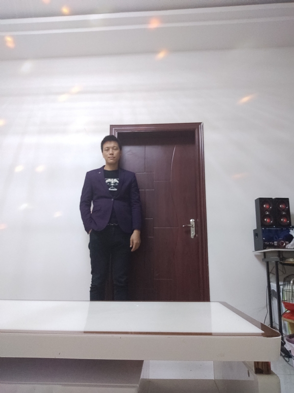 慕凡的第二张照片--烟台相亲服务中心