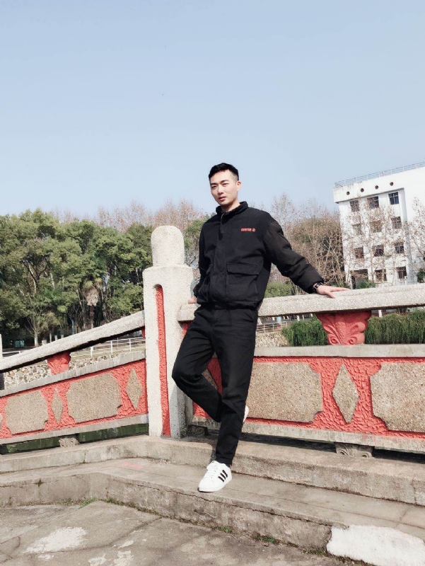 柒玥的第一张照片--烟台相亲服务中心