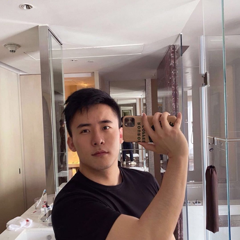 俊杰的第一张照片--烟台相亲服务中心