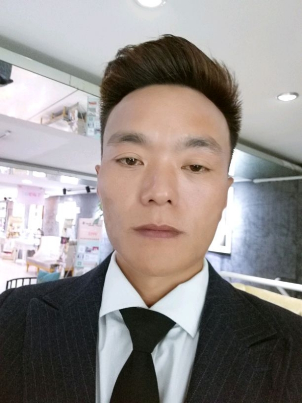 醉酒的蝴蝶的第一张照片--烟台相亲服务中心