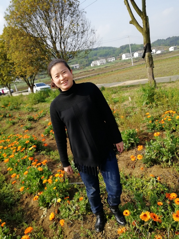 征婚女人的第二张照片--烟台相亲服务中心