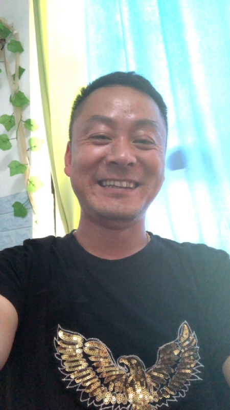 大海的第一张照片--烟台相亲服务中心