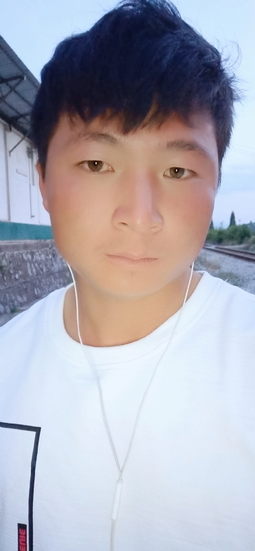 执念的第一张照片--烟台相亲服务中心