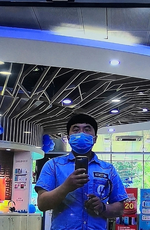 小蜜蜂的第一张照片--烟台相亲服务中心