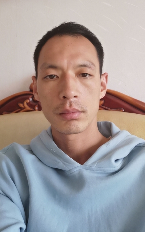 遇见的第一张照片--烟台相亲服务中心