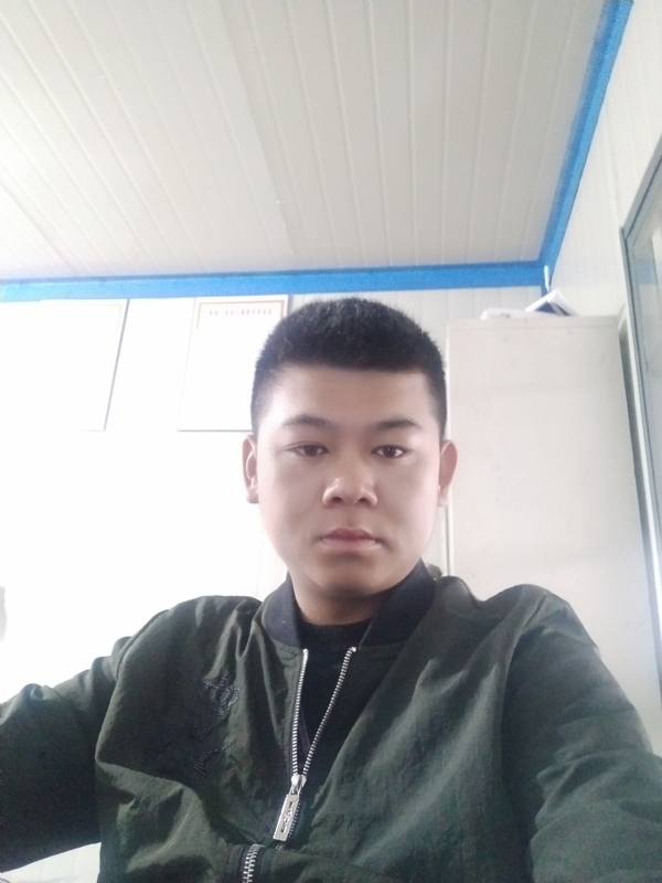 少校的第一张照片--烟台相亲服务中心