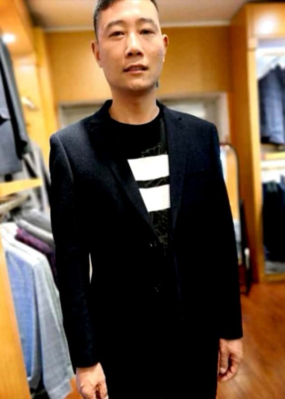 阿拉的第一张照片--烟台相亲服务中心