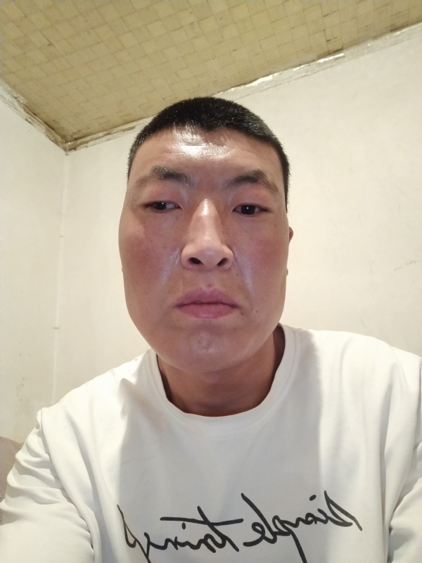 只为遇见你的第二张照片--烟台相亲服务中心