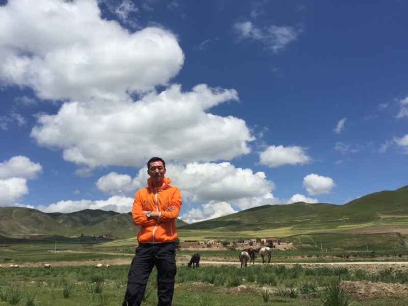 等雨的第一张照片--烟台相亲服务中心