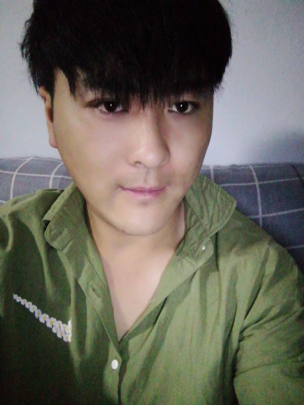 舍不得的第一张照片--烟台相亲服务中心