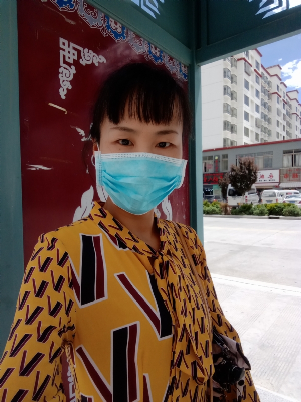 月儿的第二张照片--烟台相亲服务中心