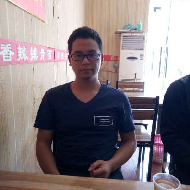 会哭的星星的第一张照片--烟台相亲服务中心