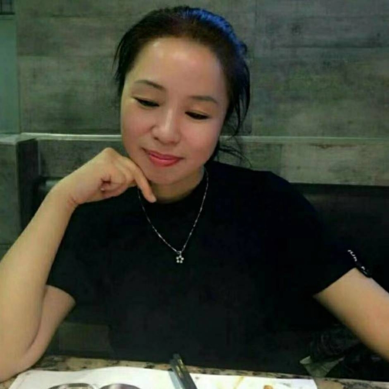 燕燕的第一张照片--烟台相亲服务中心