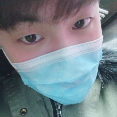 大学生的第一张照片--烟台相亲服务中心