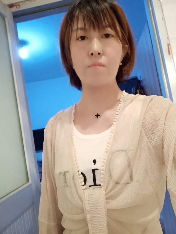 芬儿的第五张照片--烟台相亲服务中心