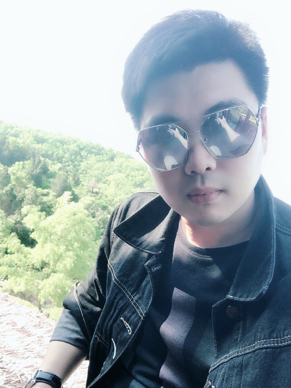 刁雅楠的第一张照片--烟台相亲服务中心