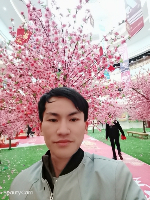 单身一人的第一张照片--烟台相亲服务中心