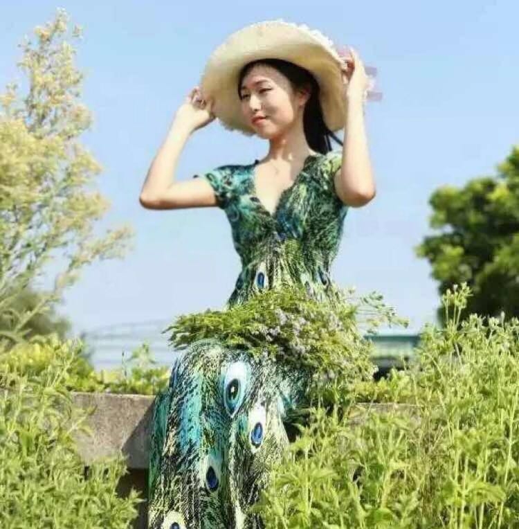 ViviQueen的第四张照片--烟台相亲服务中心