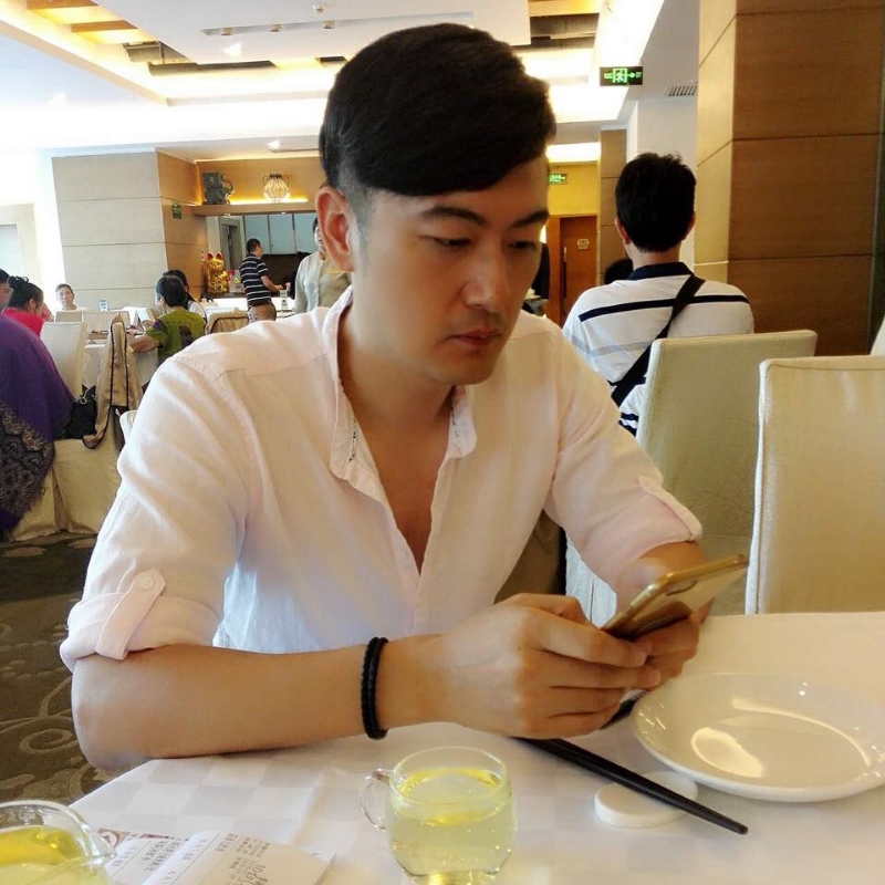 猩猩的第四张照片--烟台相亲服务中心