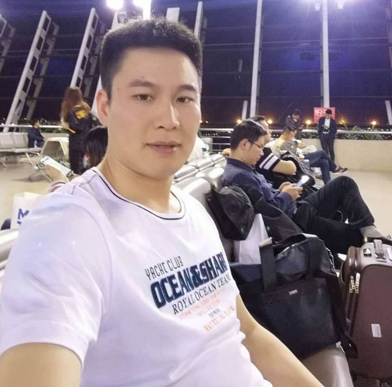 阳光灿烂的第一张照片--烟台相亲服务中心